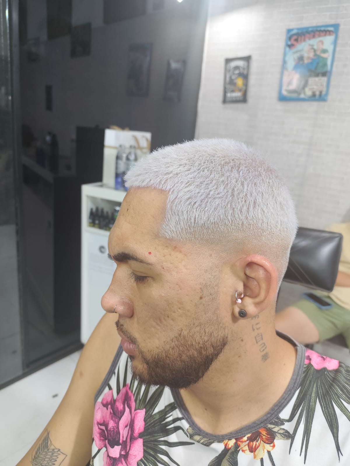 Resultado de platinado completo na TURKO Barbershop