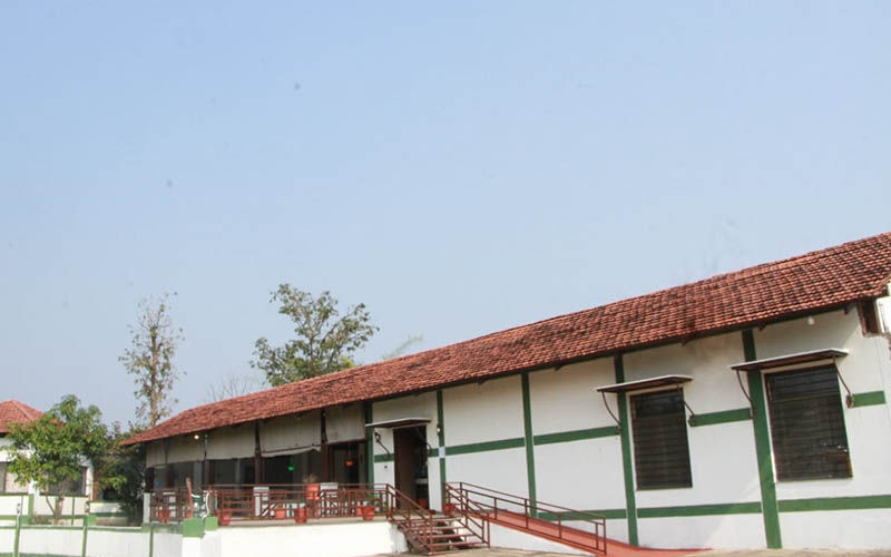 kanha resort exterior