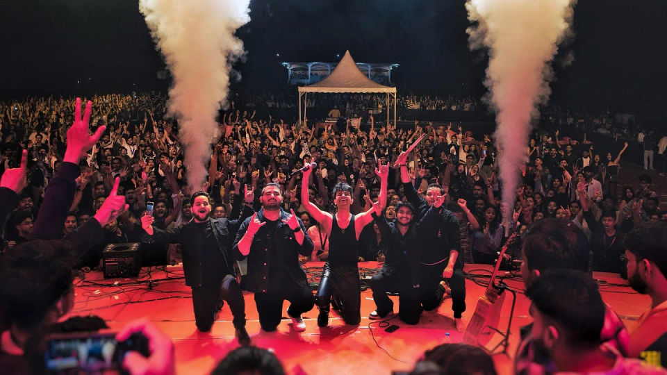 Pronite crowd photo