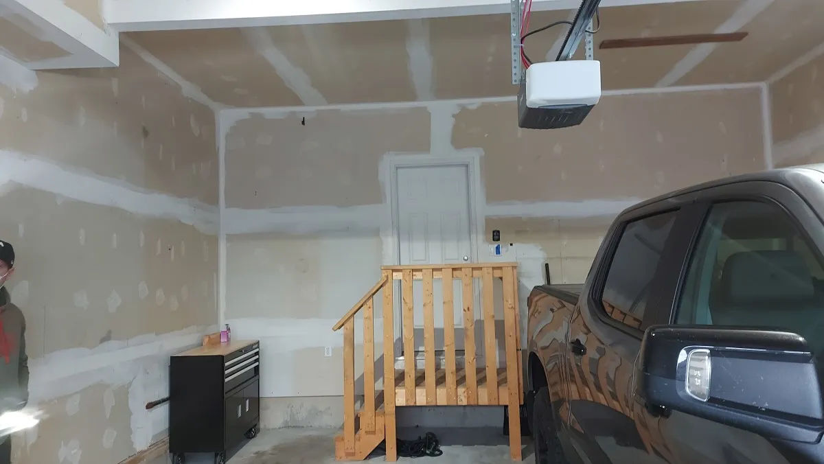 Garage walls and ceiling in taped and filled drywall