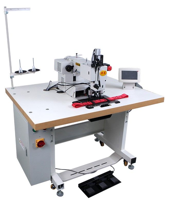 High Quality Heavy Duty Leather Belt Making Machine with Engine and Motor Pattern Sewing and Leashes Machine