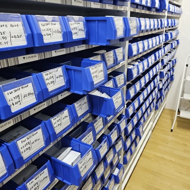 Custom Designed PP Inventory Storage Shelf Bin Small Plastic Parts Organizer Injection-Molded Technology for Office Supplies