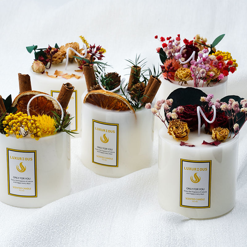 Handmade Dried Flower Aromatherapy Candle Wholesale Custom Label Soy Wax Scented Candle Large Size Pillar Candle Products