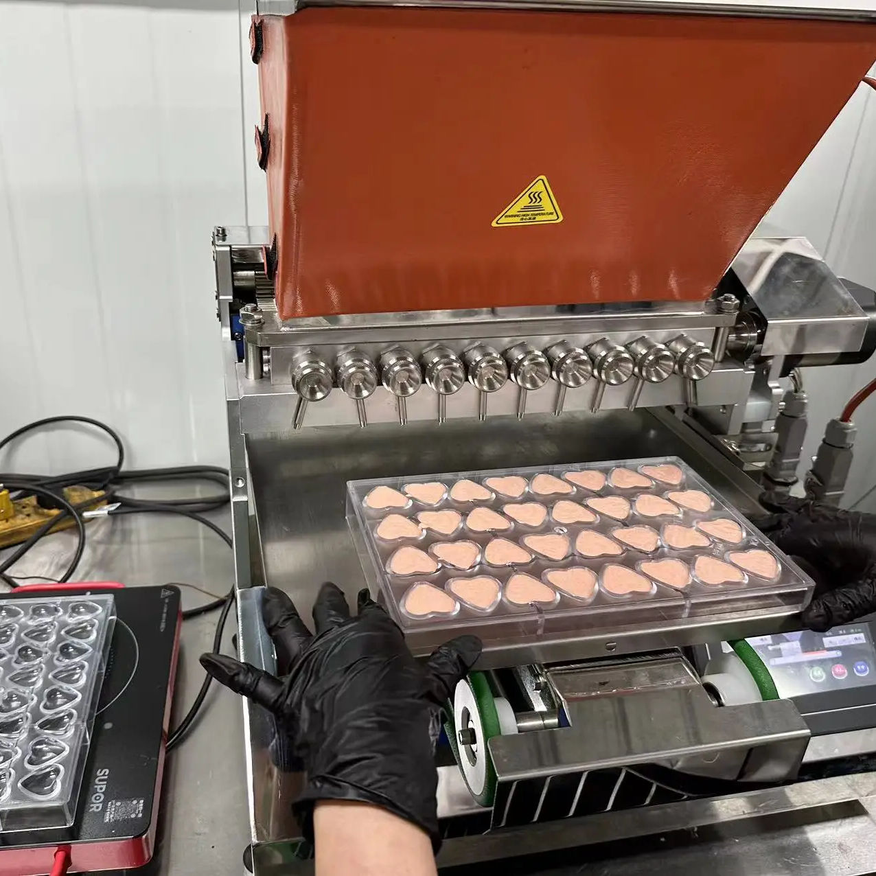 LST Small Chocolate Gummy Making Machine Gummy Jelly Hard Candy Depositing Machine