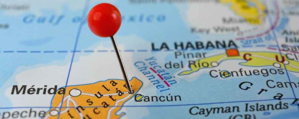 A Quintana Roo map dropping a pin to Cancun