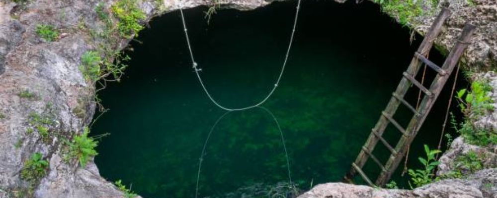 Cenote Calavera