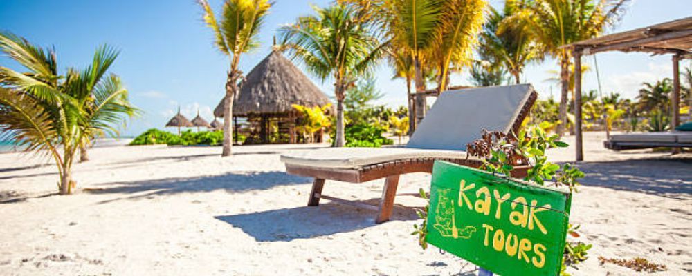 Anuncio de tours en Kayak en Holbox