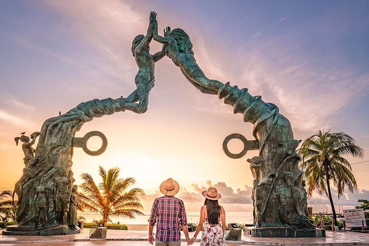 Visit the amazing Tulum archeological site and much more!