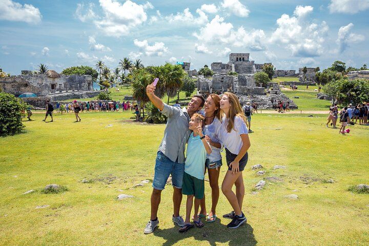 Visit the amazing Tulum archeological site and much more!