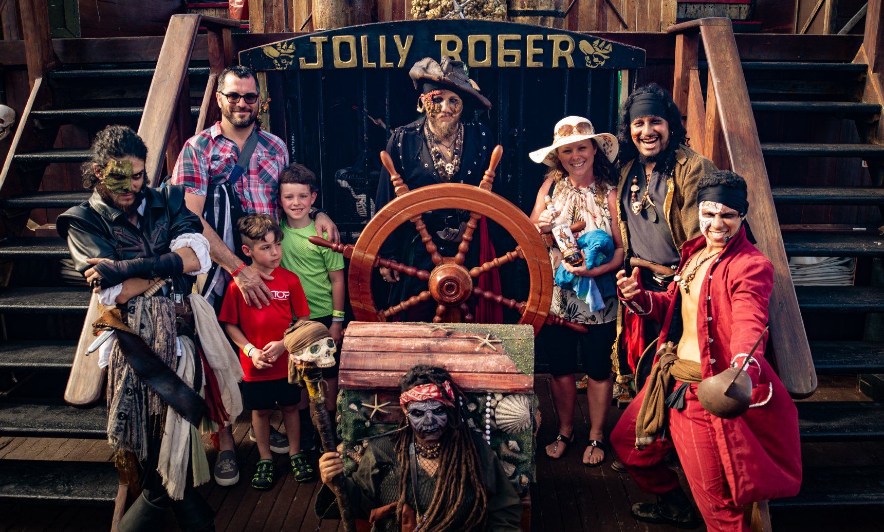Pirate Dinner Show Deluxe Adventure with Jolly Roger
