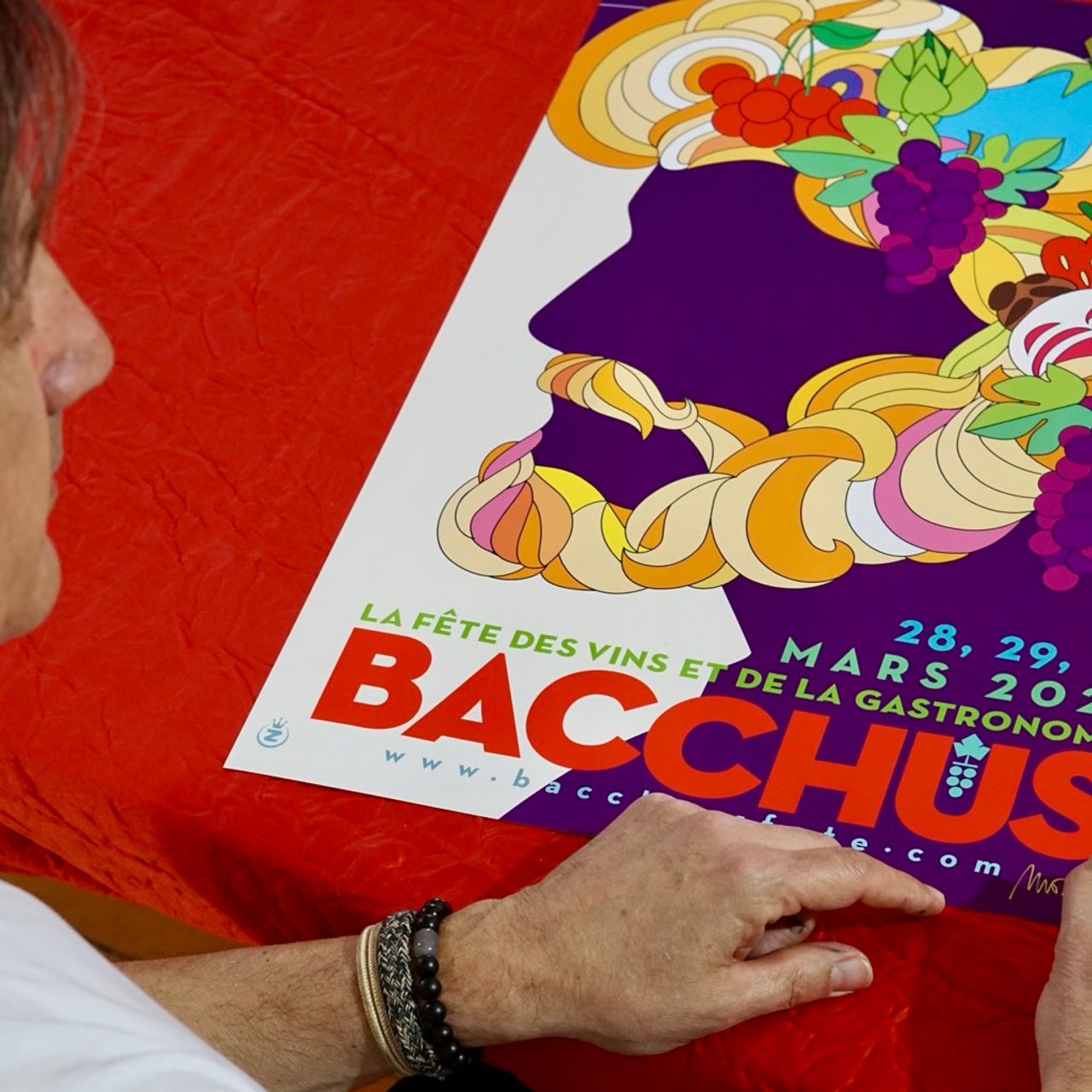 Monsieur Z en séance de signature