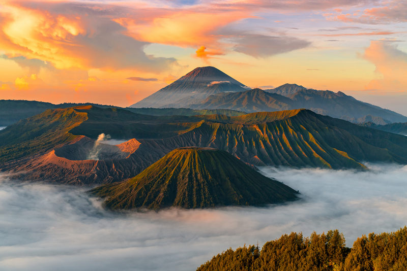 Witness Bali's Breathtaking Sunrise: Your Complete Guide to Mount Batur Hiking