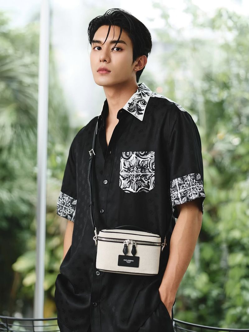 Net Siraphop - Dolce & Gabbana campaign moment
