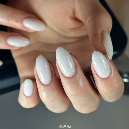 MOONLIGHT (MILKY WHITE SHIMMER)