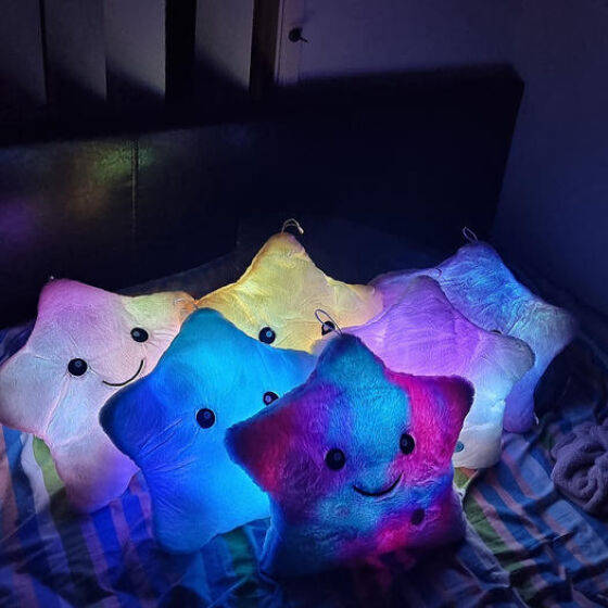 ?✨ "As a busy parent, finding something that helps our little one sleep peacefully is a dream come true. GlowPals did just that! Highly recommended!" - Happy Parent, Jessica ??