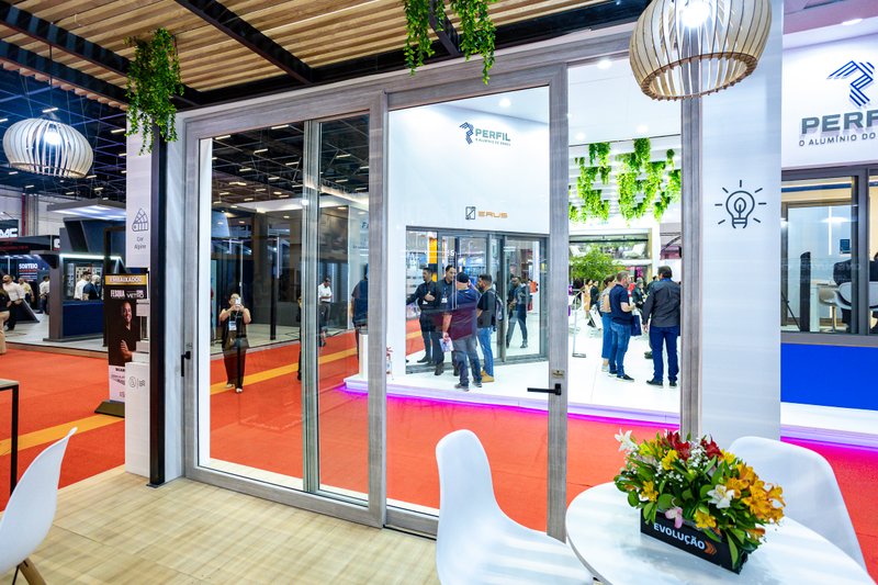 MUCHTEK refuerza su presencia regional con innovación, diseño y soluciones eficientes en PVC