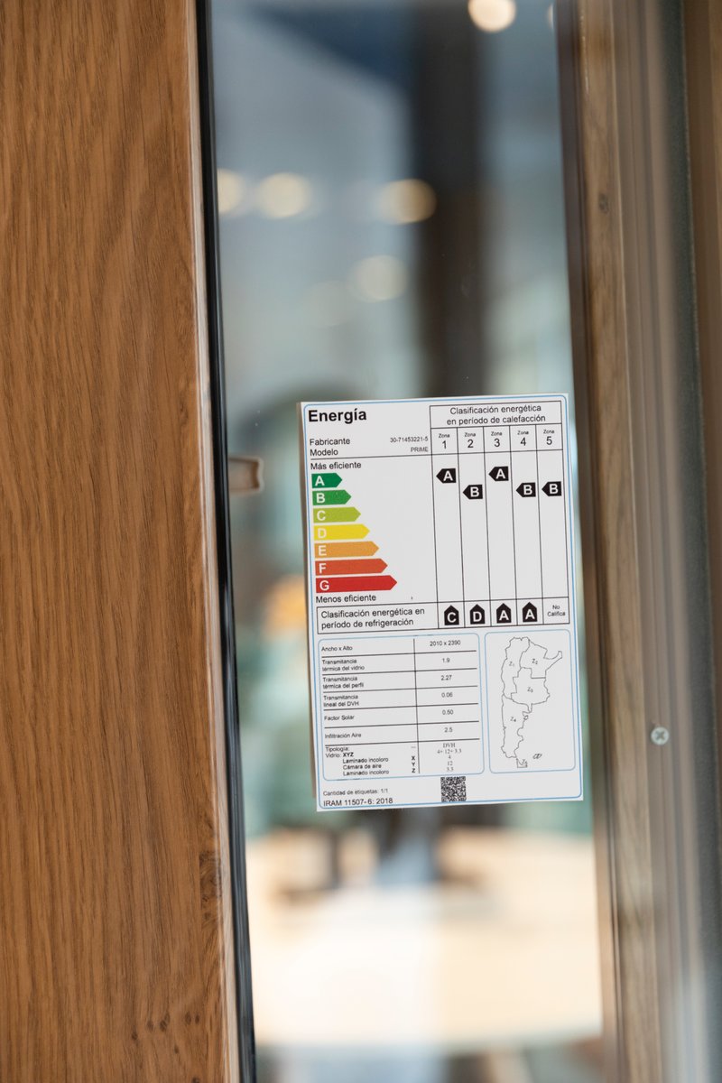 EFICIENCIA ENERGÉTICA: UN FACTOR CLAVE EN EL AHORRO DE ENERGÍA