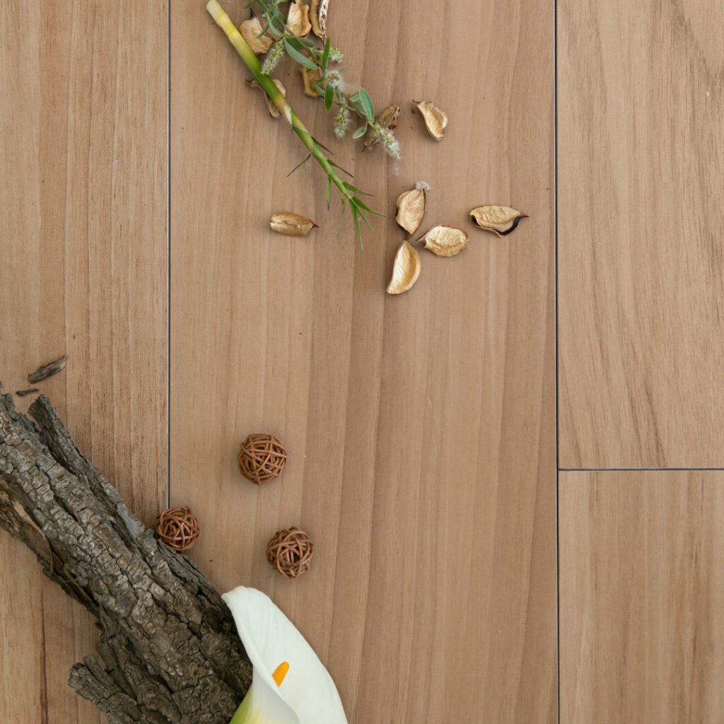 WOOD HOME ALMOND