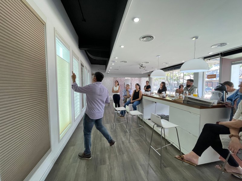 Hunter Douglas inspira a arquitectos en exclusivo desayuno de Landhi Pro