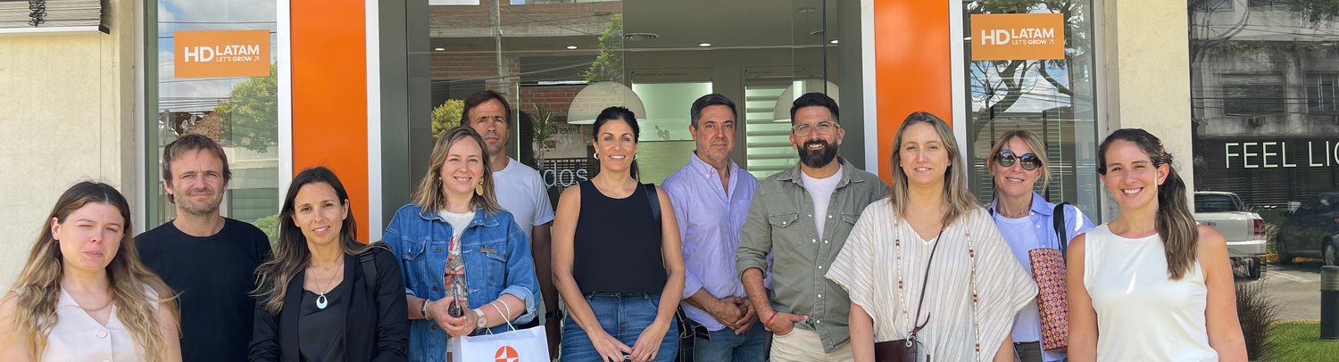 Hunter Douglas inspira a arquitectos en exclusivo desayuno de Landhi Pro