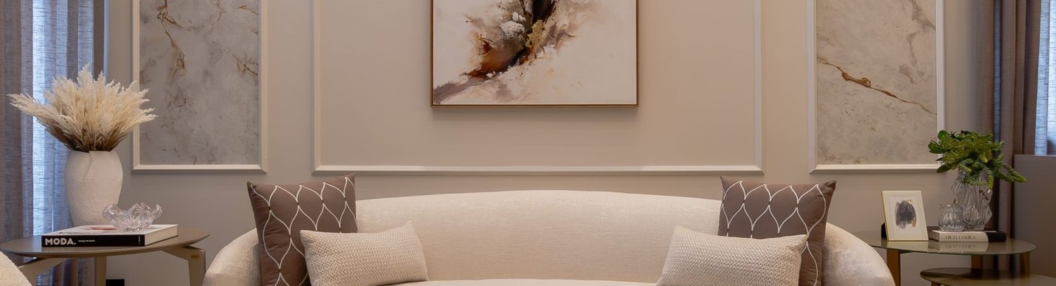 Confira essa casa contemporânea com toques clássicos, segurança e muito conforto