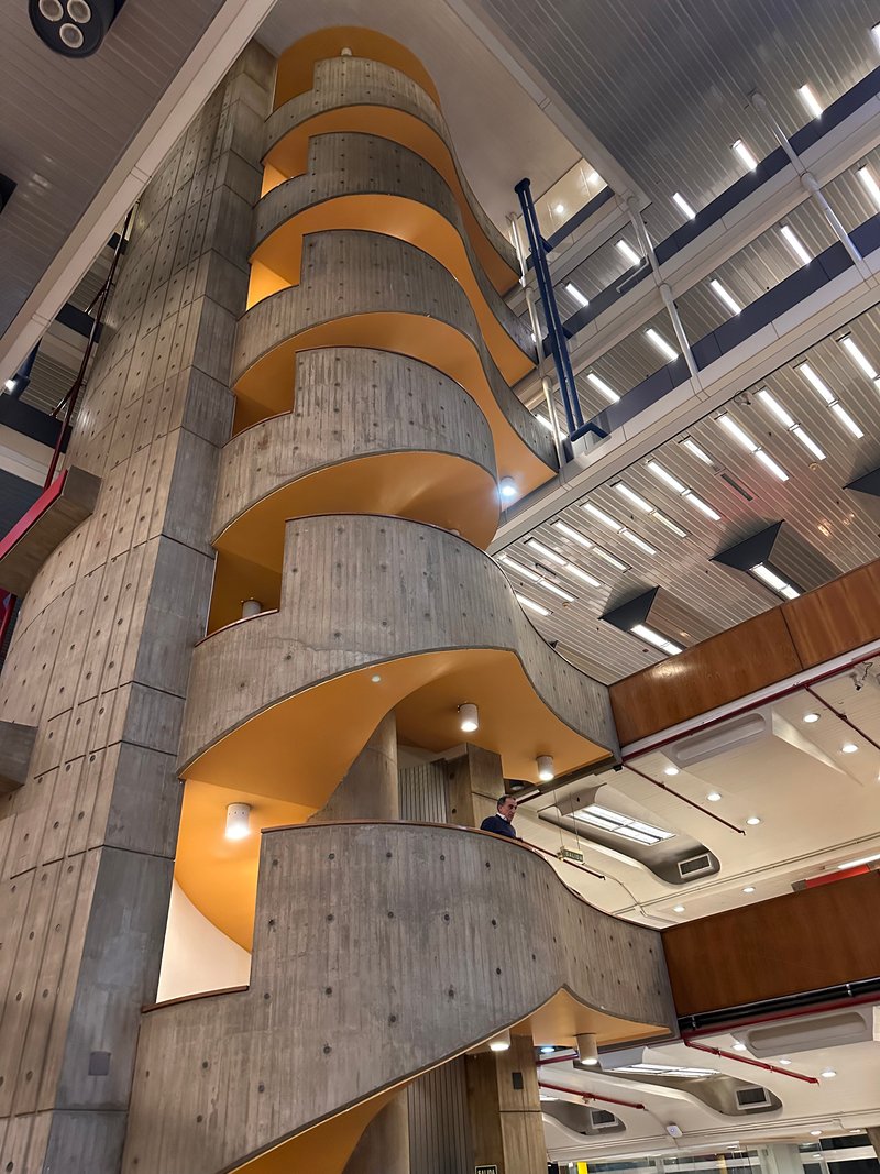Landhi Awards Rooftop: Una Noche Inolvidable en el Edificio Banco Hipotecario