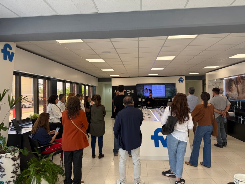 FV presentó su nueva era: “Frescura en tu Vida