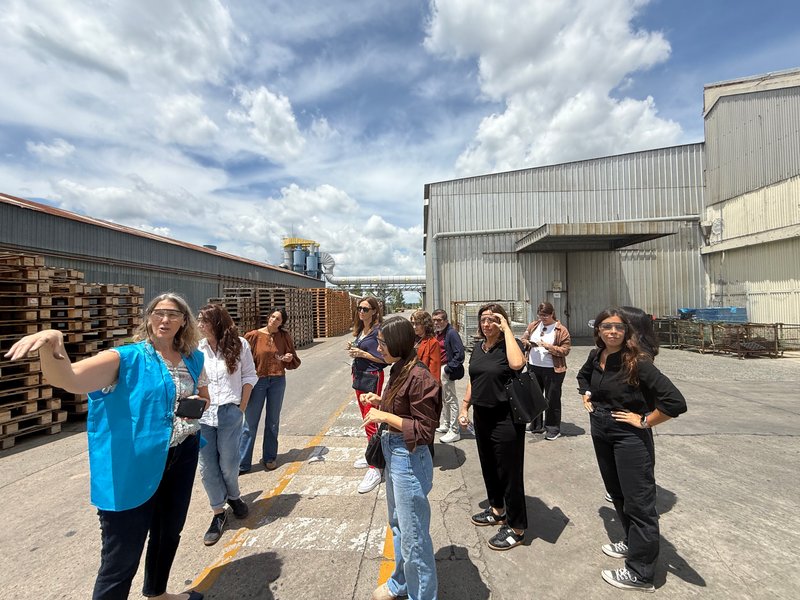 FV presentó su nueva era: “Frescura en tu Vida