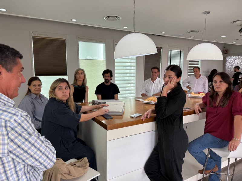  Landhi Pro: Una Experiencia Sensorial en Hunter Douglas