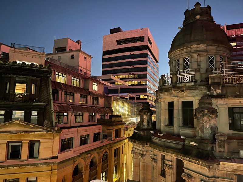 Landhi Awards Rooftop: Una Noche Inolvidable en el Edificio Banco Hipotecario