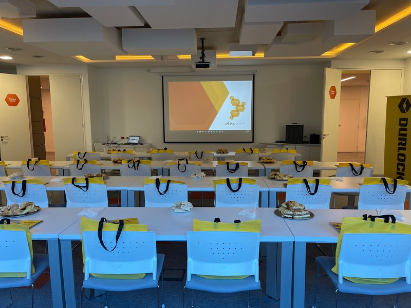 Landhi Pro y Durlock Cedral: Capacitación para Arquitectos con Networking y grandes Premios. 