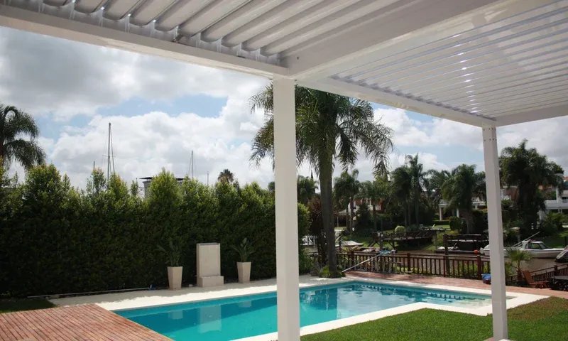 Los consejos ideales para utilizar una pérgola en un jardín, terraza ó balcón.