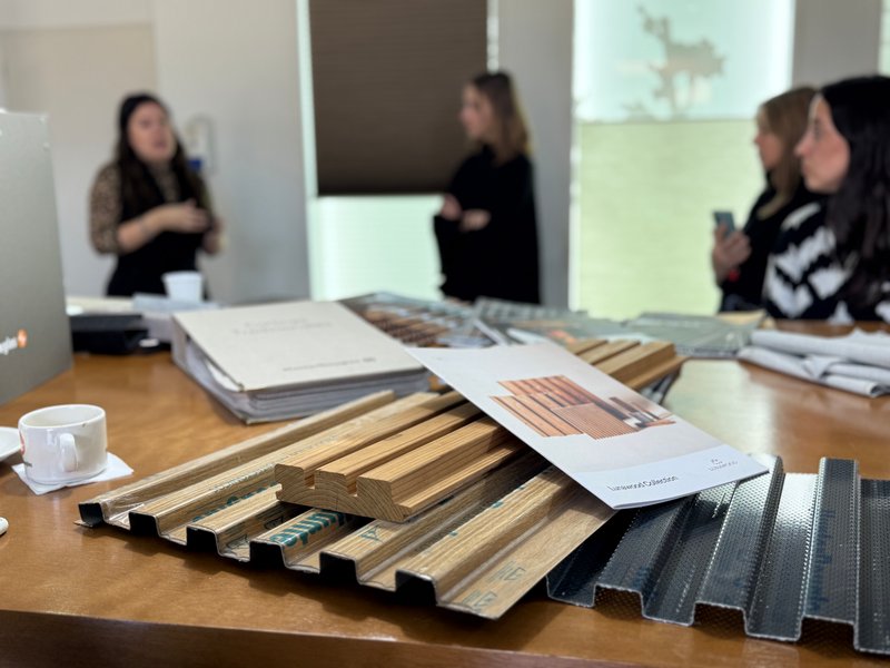 Hunter Douglas y Landhi Pro: El Control Solar en el Diseño para Transformar tus Proyectos