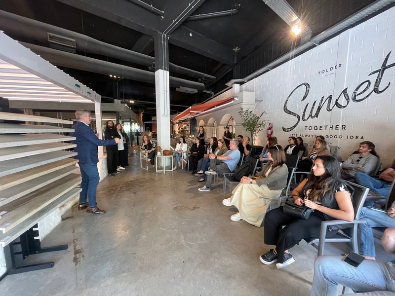 Tolder revoluciona el outdoor con Puglia: un desayuno de diseño y tecnología