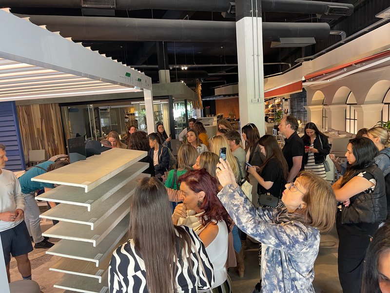 Tolder revoluciona el outdoor con Puglia: un desayuno de diseño y tecnología