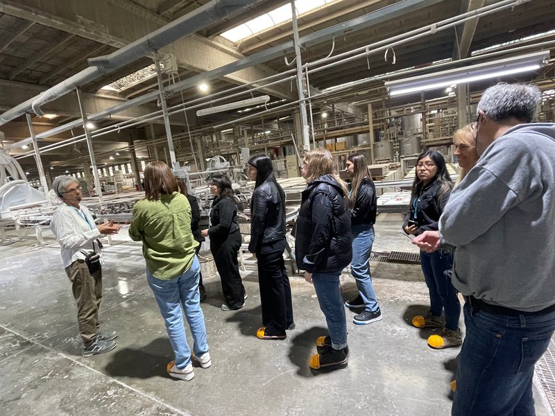 Una mañana entre porcellanatos: arquitectos y diseñadores descubren el corazón de ILVA