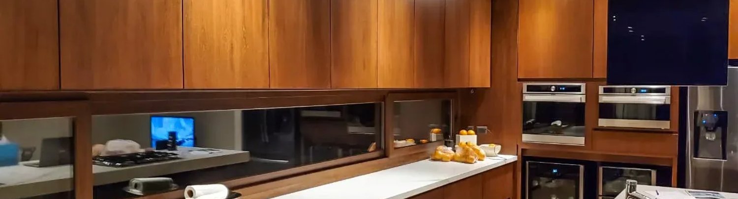 Cocinas de madera, un clásico renovado