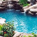 Cascadas y jardines