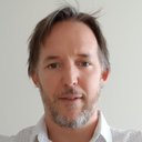Arq. Simon Thomson 