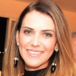 LV | Luciana Valladares
