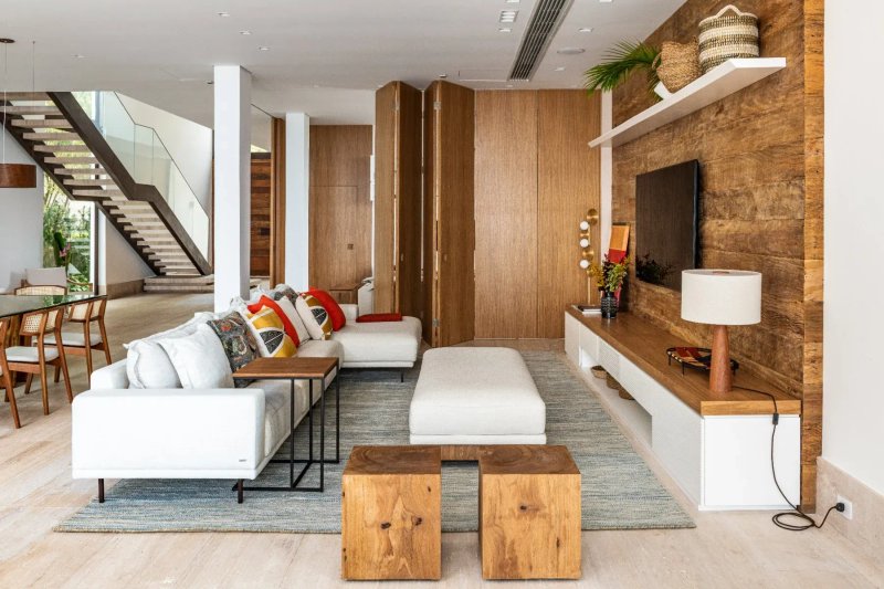 Estantes: abertas, fechadas, inteiras ou com prateleiras?