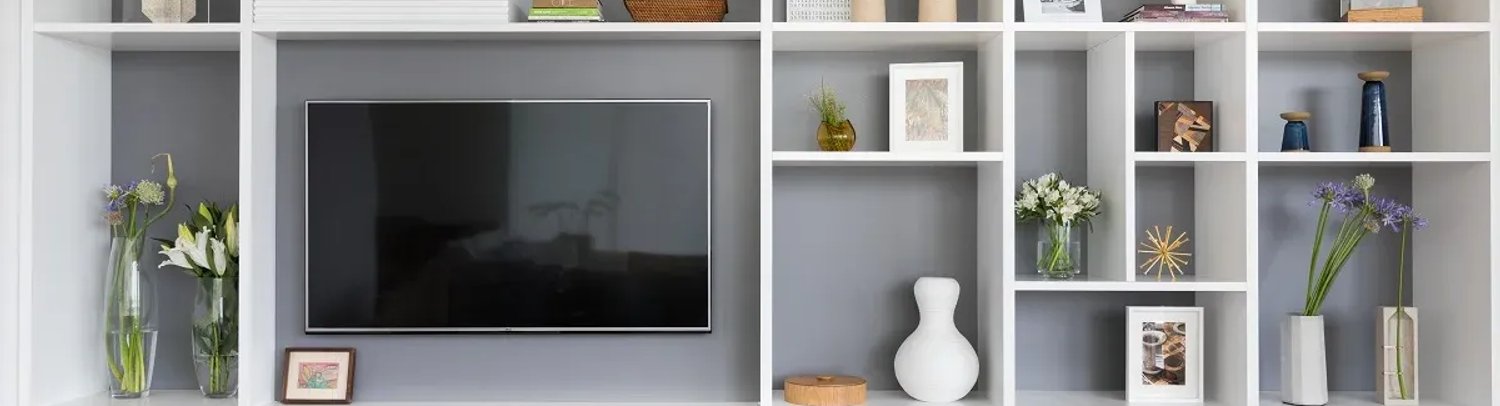 Estantes: abertas, fechadas, inteiras ou com prateleiras?
