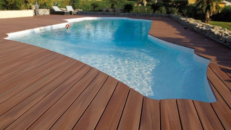 ¿Cómo elegir el mejor deck para tu pileta?