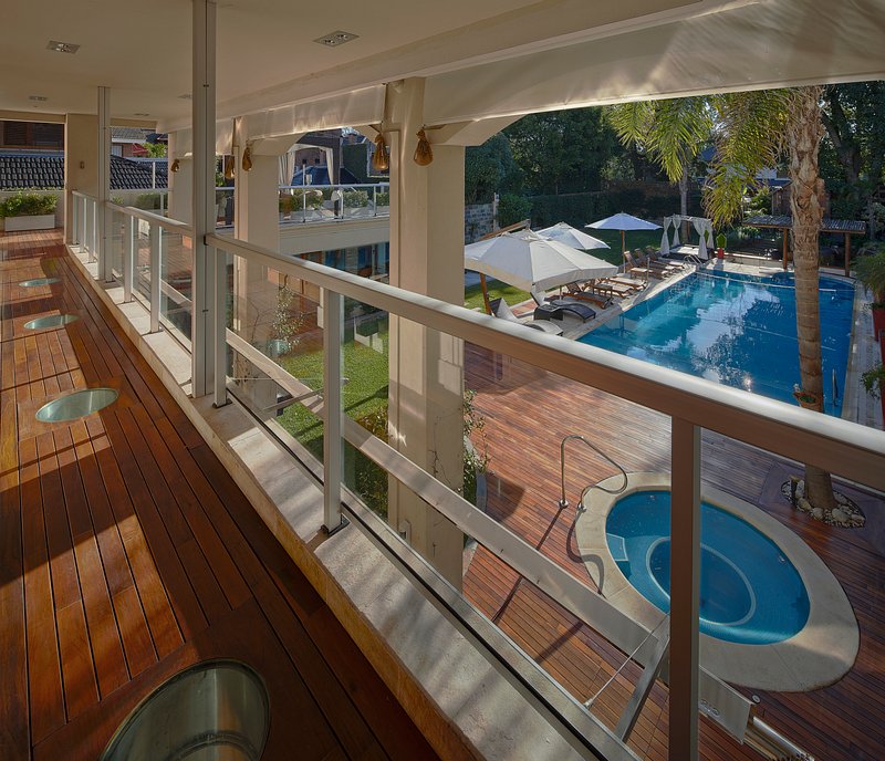 Verano: DECKS sin mantenimiento/estética y funcionalidad