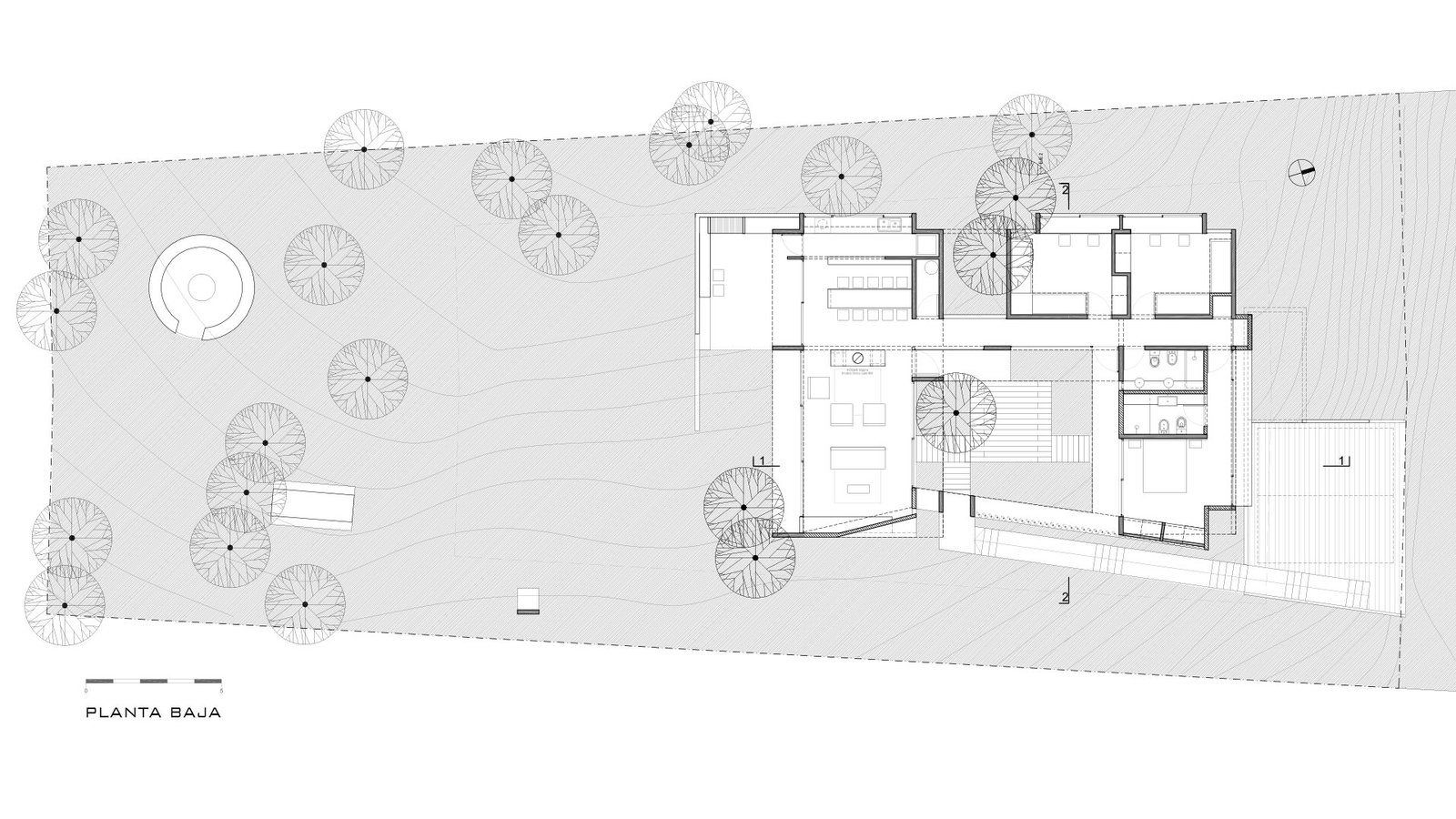Plano arquitectónico de casa moderna minimalista con jardín — proyecto Casa Loma, por Besonías Almeida arquitectos, en X6VF+67
