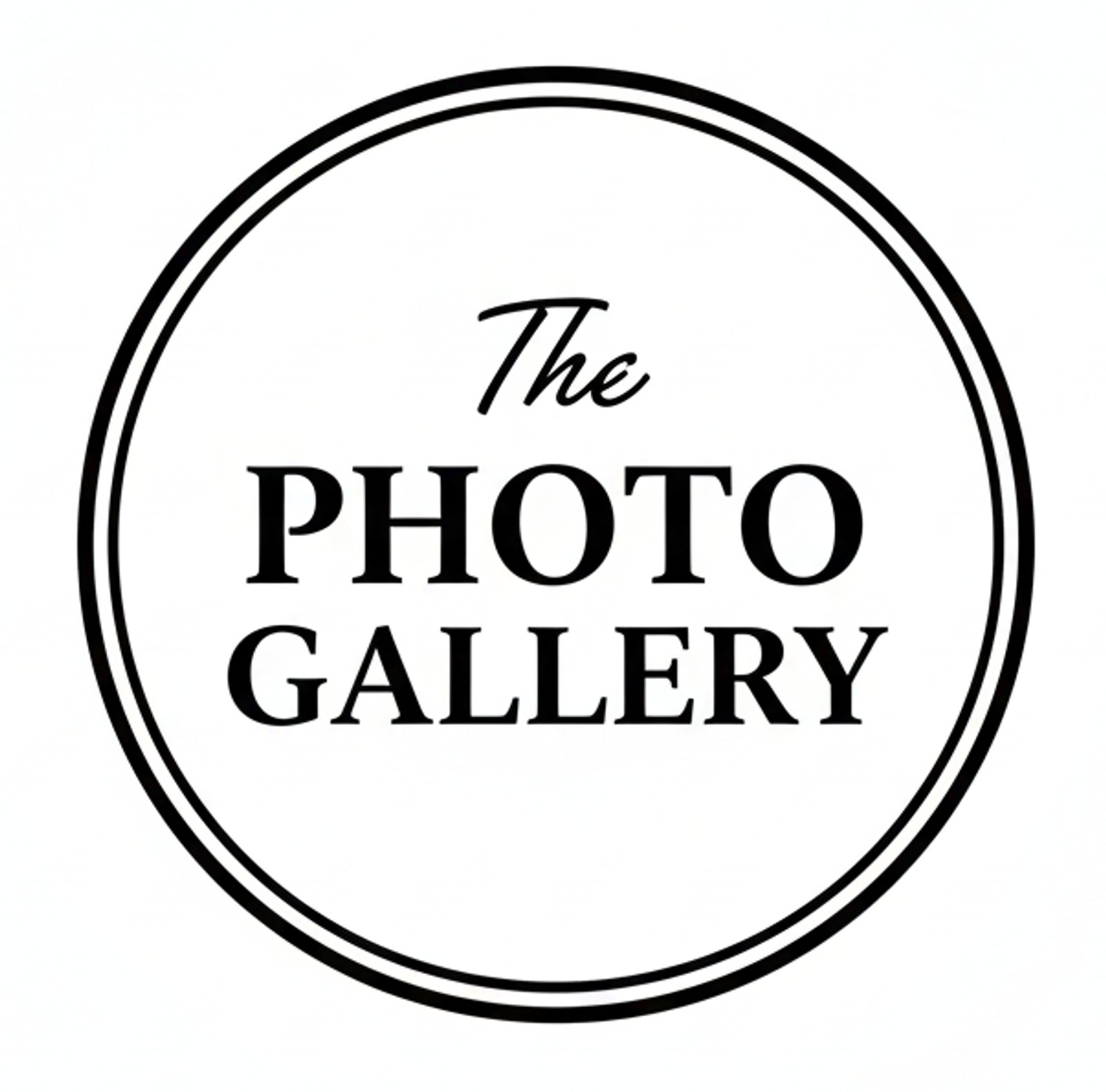 Living moderno con grandes ventanales y chimenea — proyecto Fine Art Photography 1, por ThePhotoGallery, en Buenos Aires