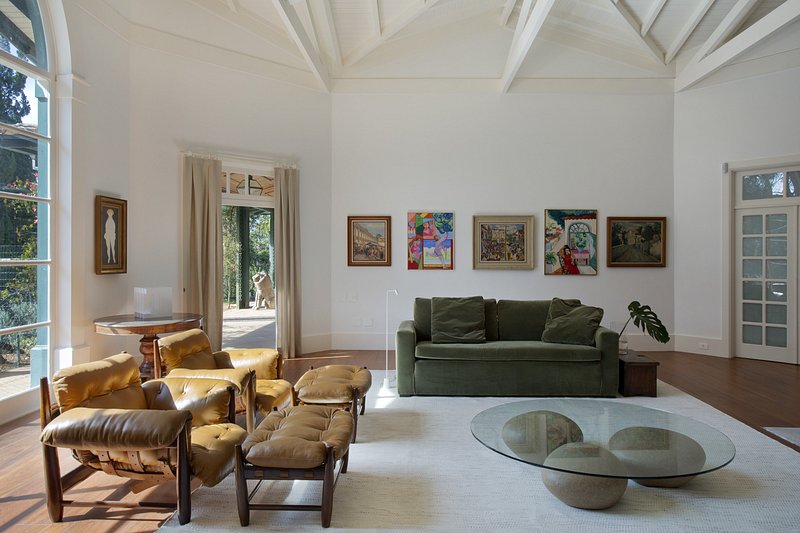 Parede de quadros: ideias de composição para a sala