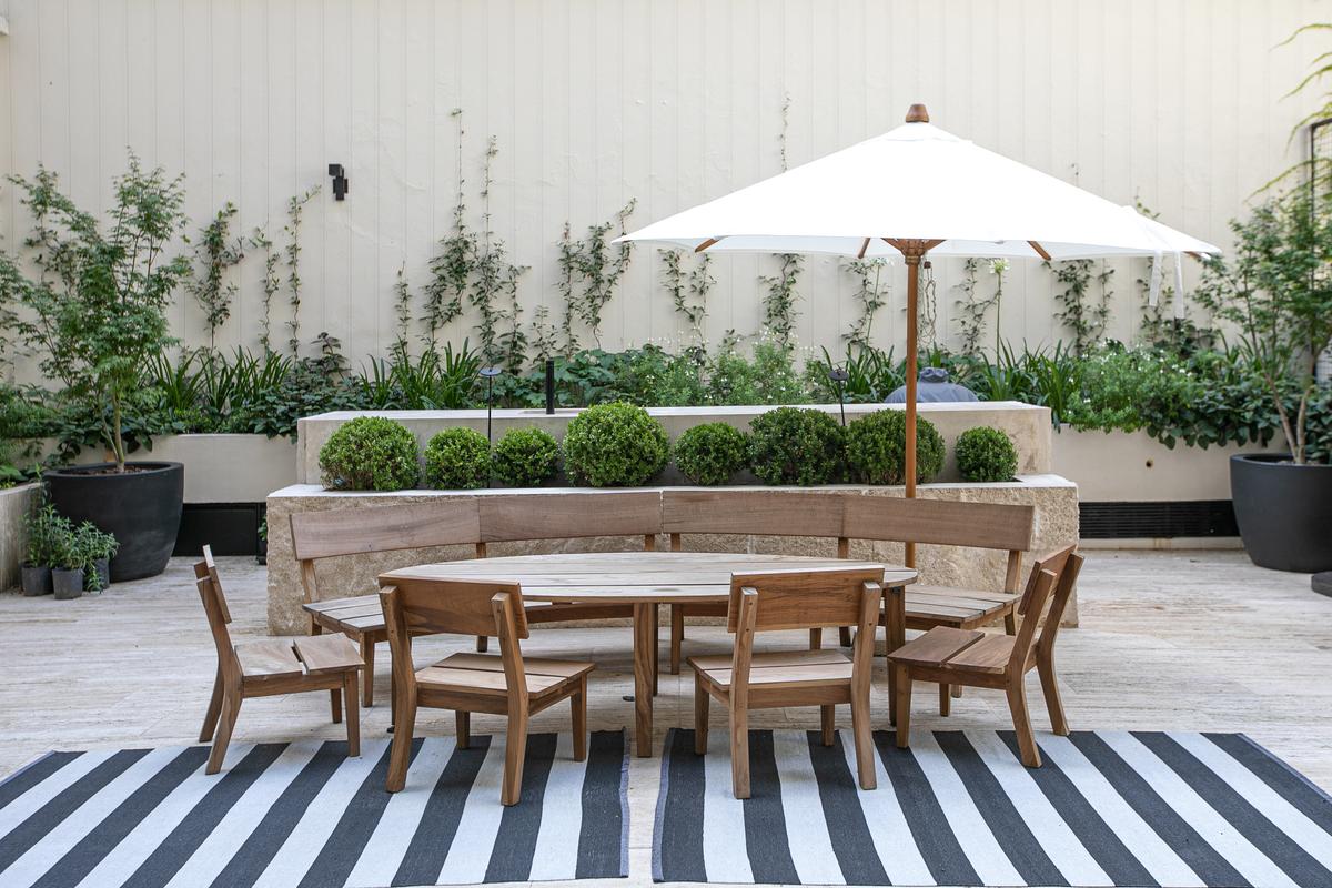 Galería con color predominante Beige del Proyecto ARQ. TOMAS MAGRANE por uchimayfotos