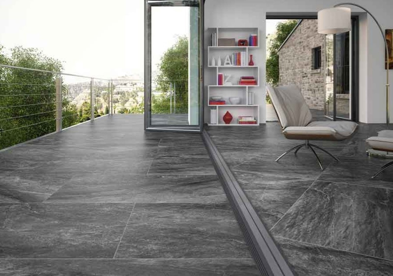 Terraza moderna con muebles de exterior y estanterías modulares — proyecto Porcelanatos, por The Flooring Company