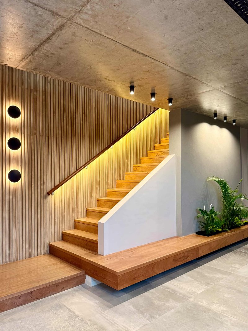 Elegancia contemporánea en Antico Light Grey